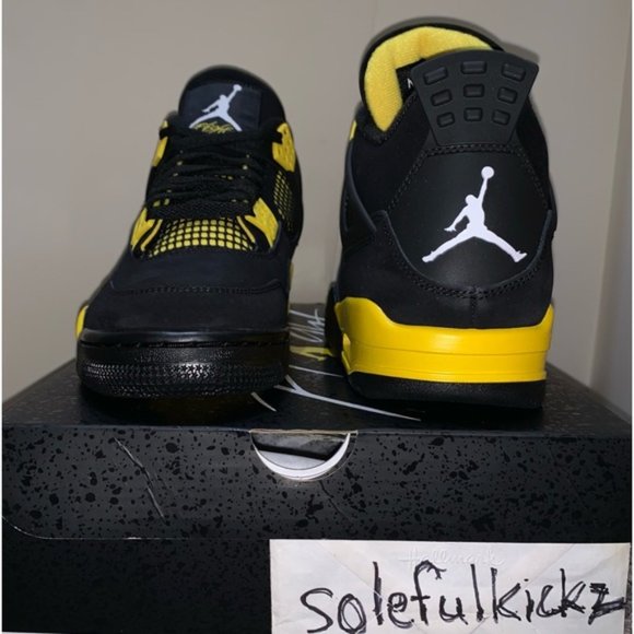 Air Jordan Retro 4 Thunder 2023 (DH6927-017) Size 10 Deadstock! main image 4